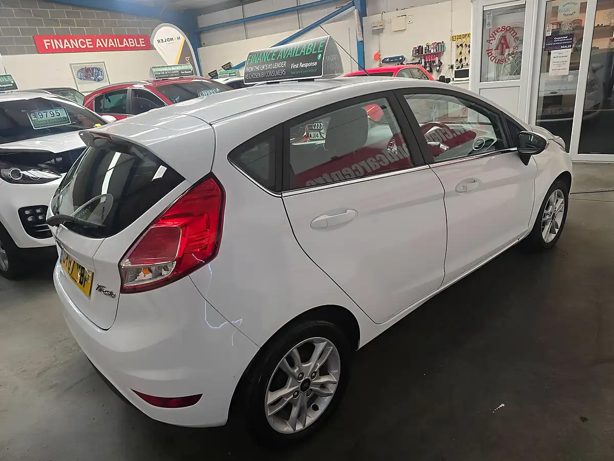 Used 2017 Ford Fiesta Zetec White - Interior and Exterior details 7