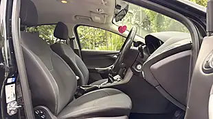 Used 2017 Ford Focus Black - Interior and Exterior details 13