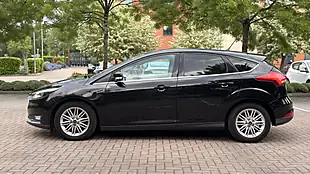 Used 2017 Ford Focus Black - Interior and Exterior details 5