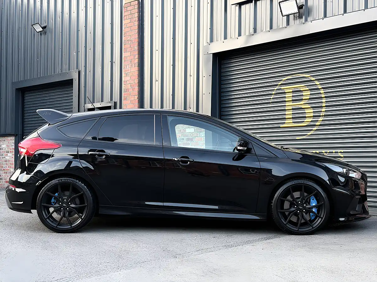 Used 2017 Ford Focus RS Black - Interior and Exterior details 12