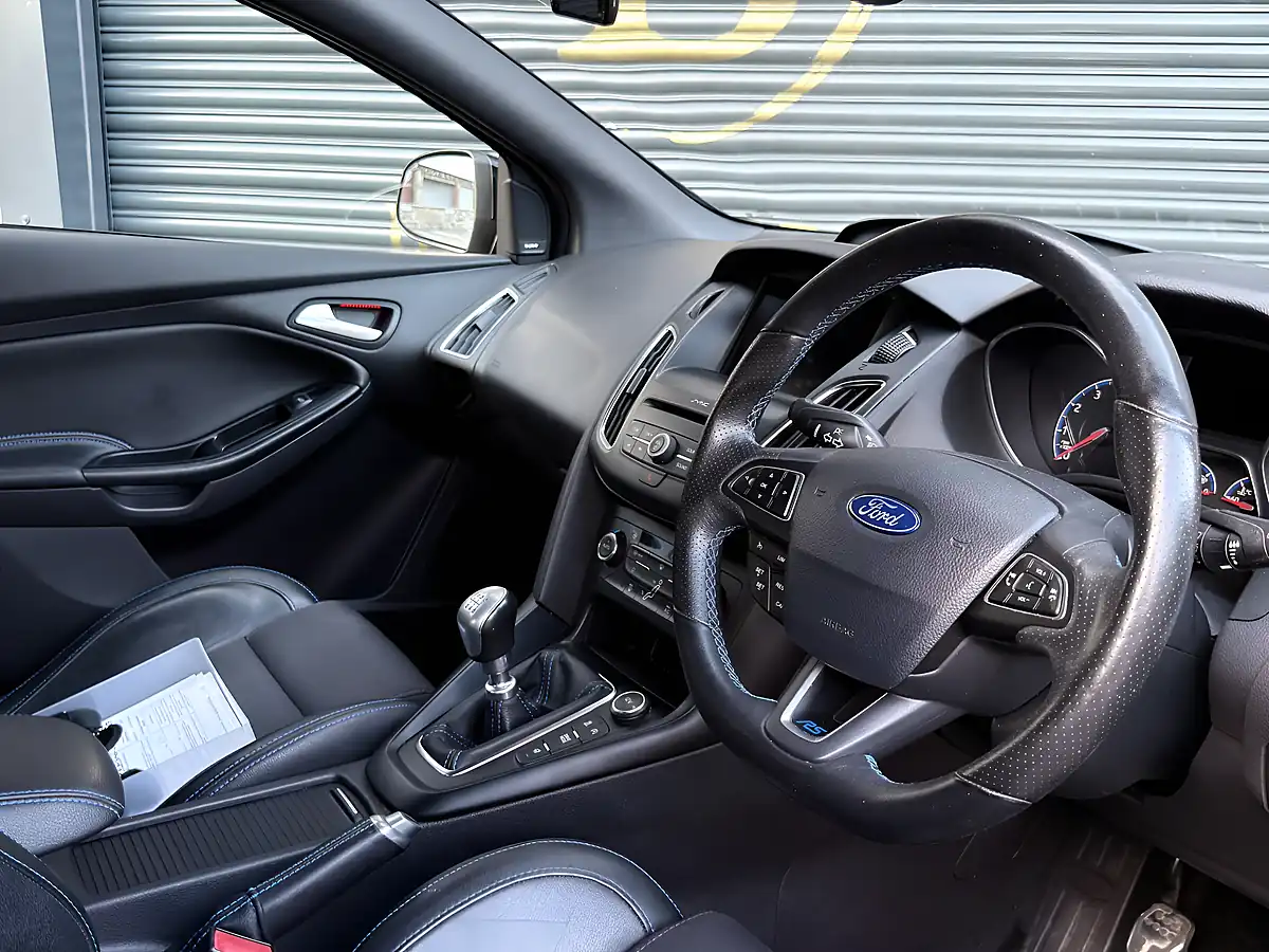 Used 2017 Ford Focus RS Black - Interior and Exterior details 19