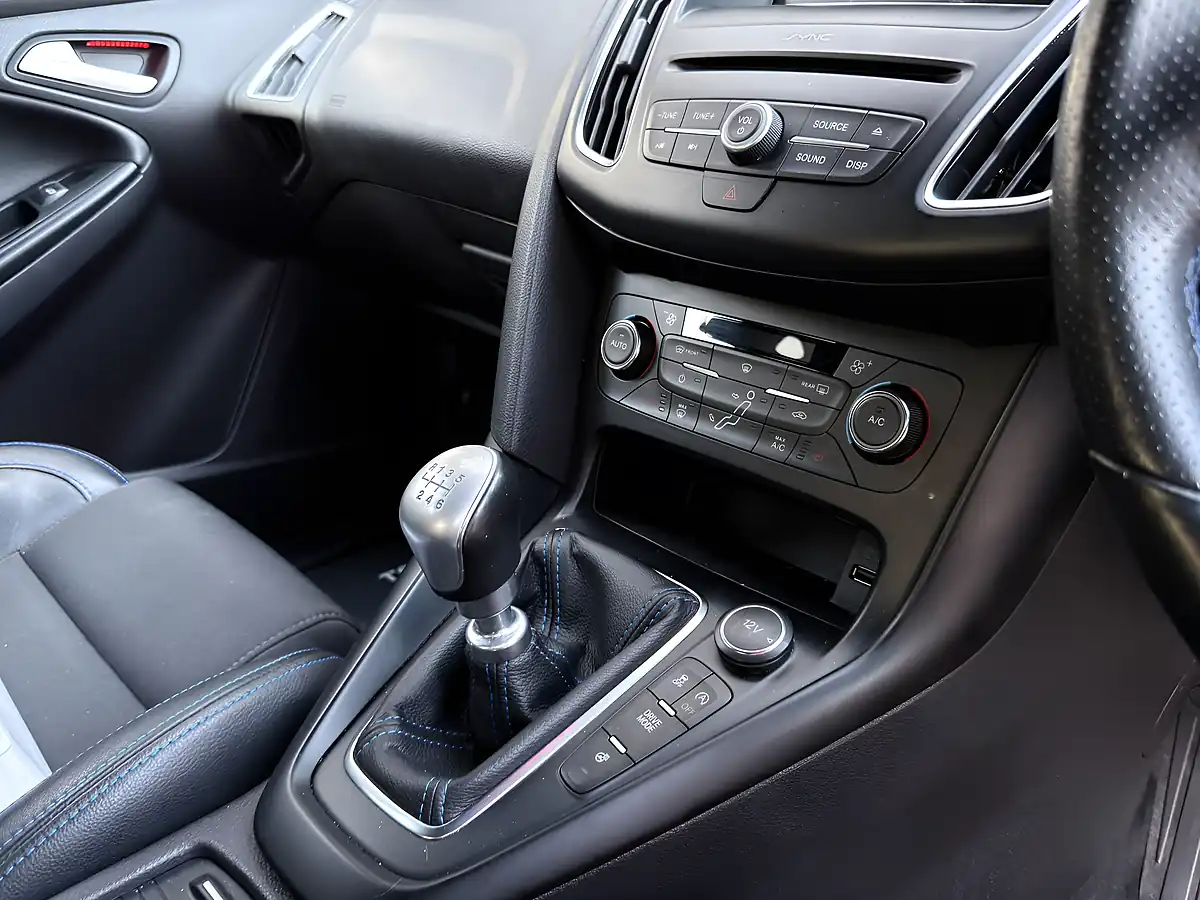 Used 2017 Ford Focus RS Black - Interior and Exterior details 20