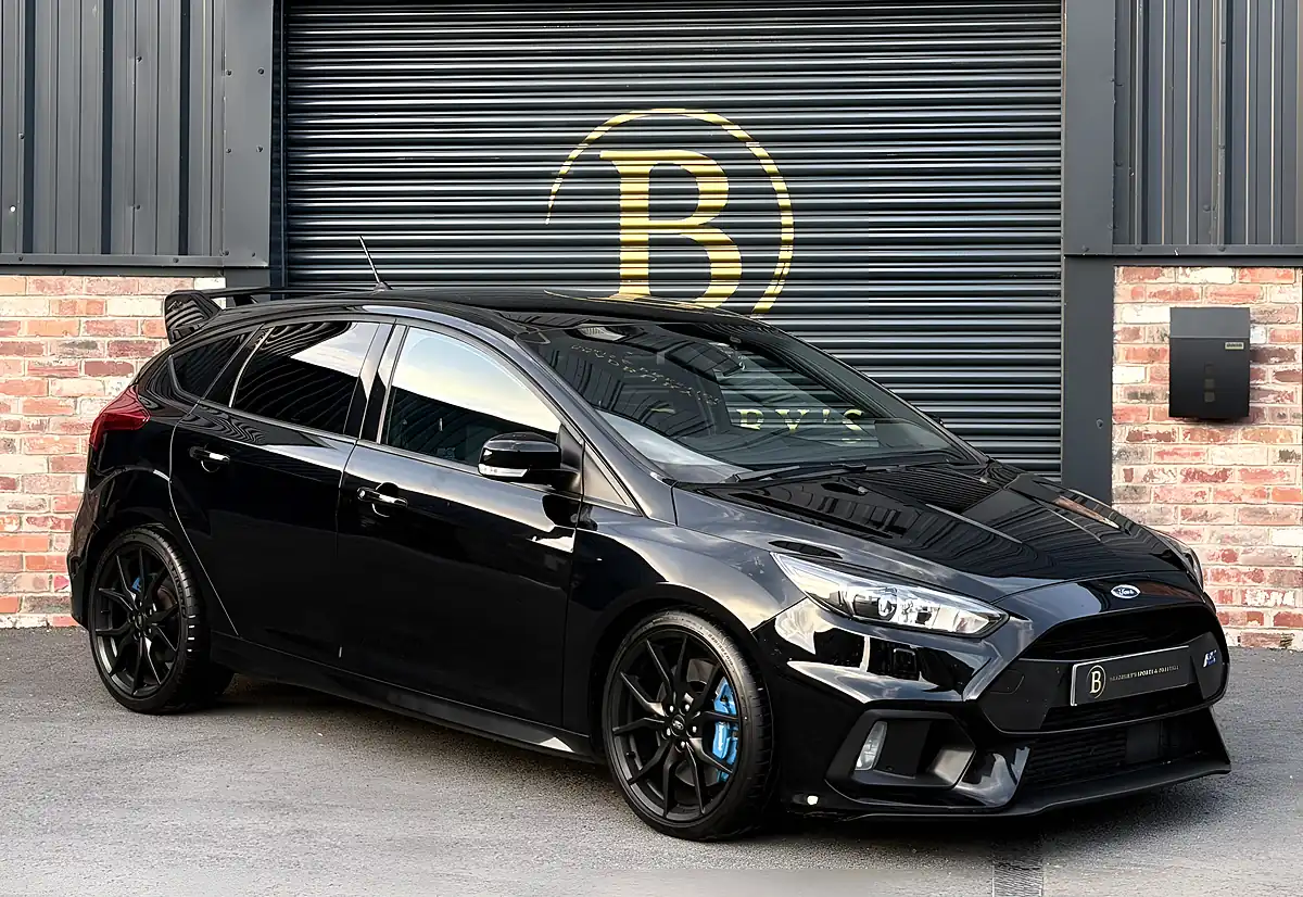 Used 2017 Ford Focus RS Black - Interior and Exterior details 9