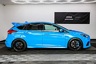 Used 2017 Ford Focus RS Blue - Interior and Exterior details 5