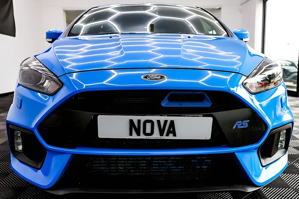 Used 2017 Ford Focus RS Blue - Interior and Exterior details 8