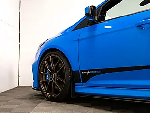 Used 2017 Ford Focus RS Blue - Interior and Exterior details 8