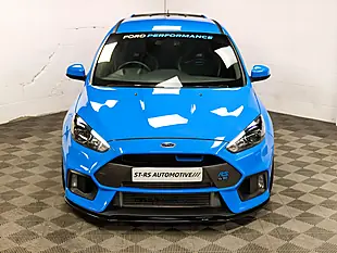 Used 2017 Ford Focus RS Blue - Interior and Exterior details 9