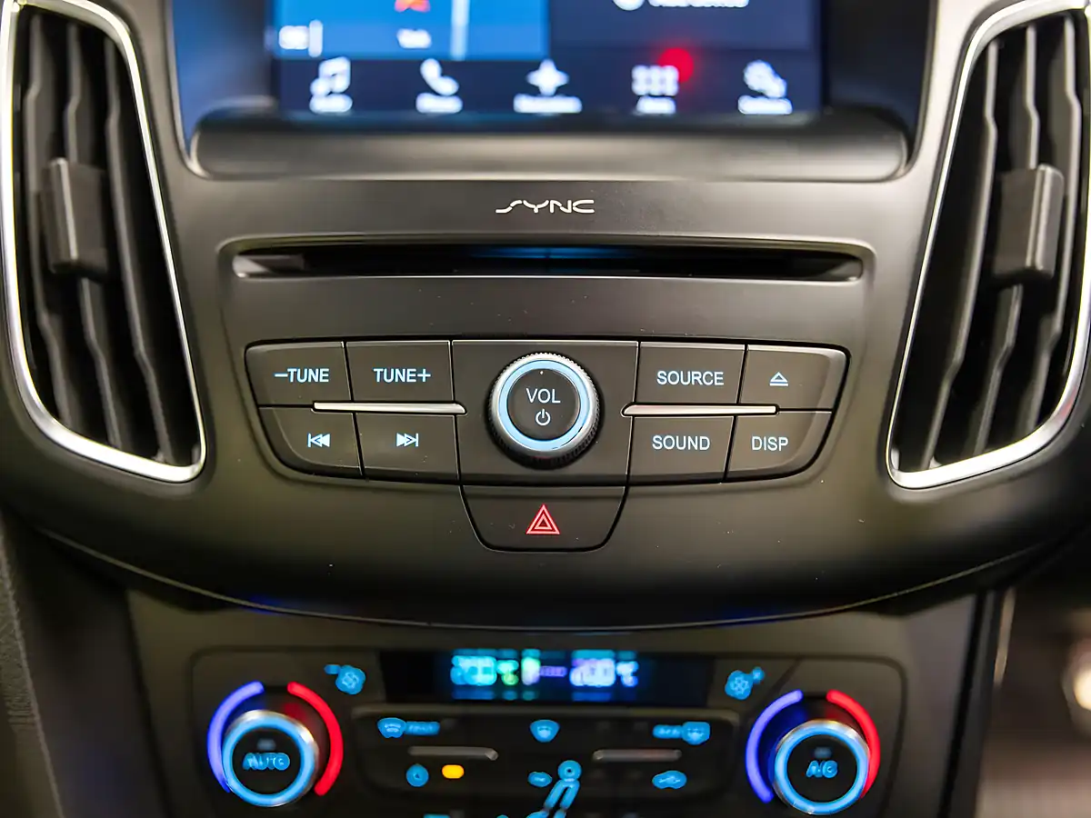 Used 2017 Ford Focus RS Blue - Interior and Exterior details 14