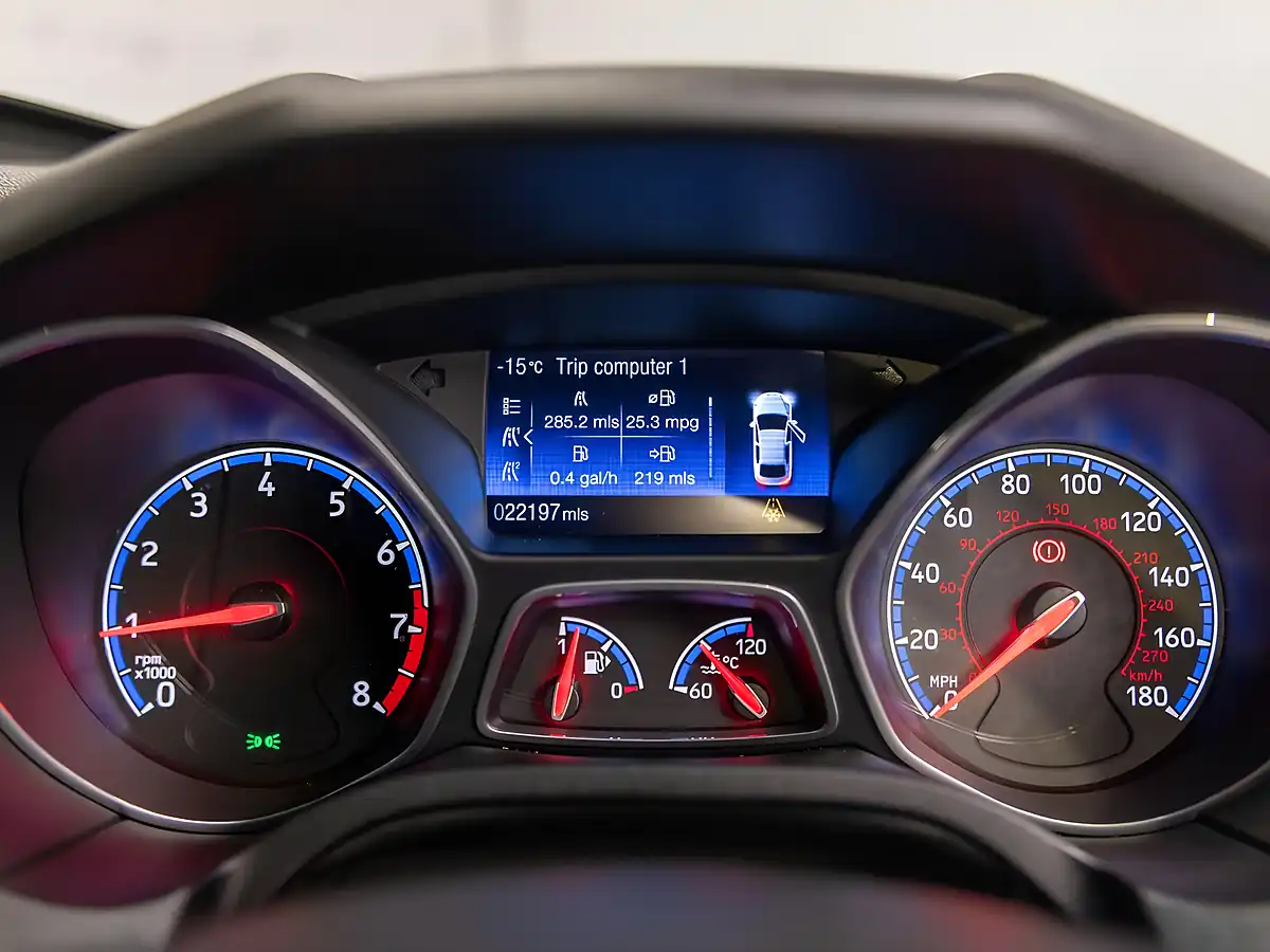 Used 2017 Ford Focus RS Blue - Interior and Exterior details 15