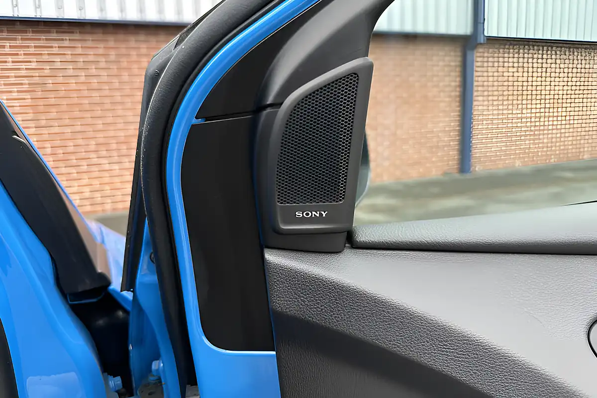 Used 2017 Ford Focus RS Blue - Interior and Exterior details 10