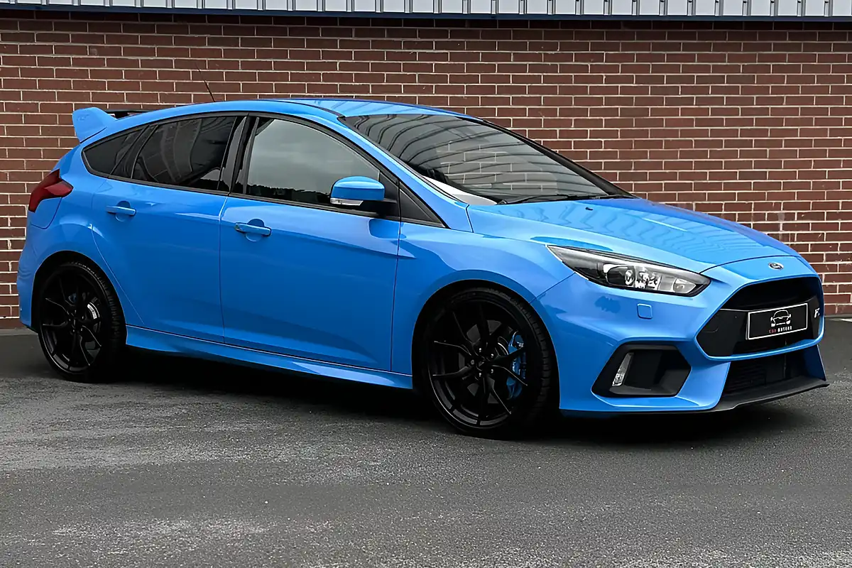 Used 2017 Ford Focus RS Blue - Interior and Exterior details 16