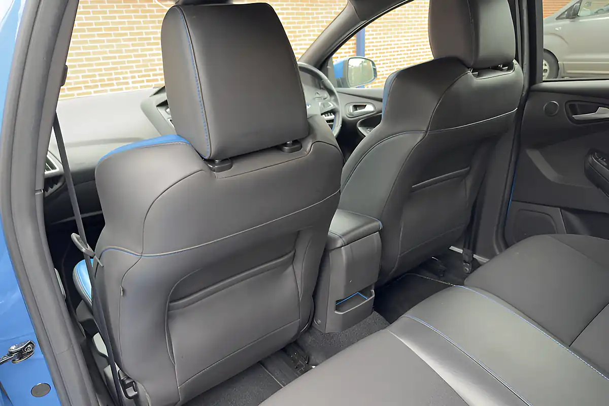Used 2017 Ford Focus RS Blue - Interior and Exterior details 19