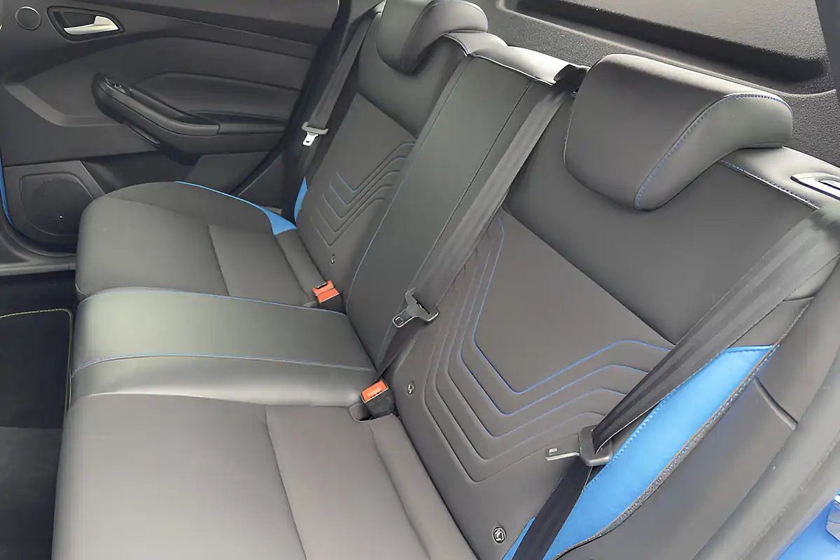 Used 2017 Ford Focus RS Blue - Interior and Exterior details 20