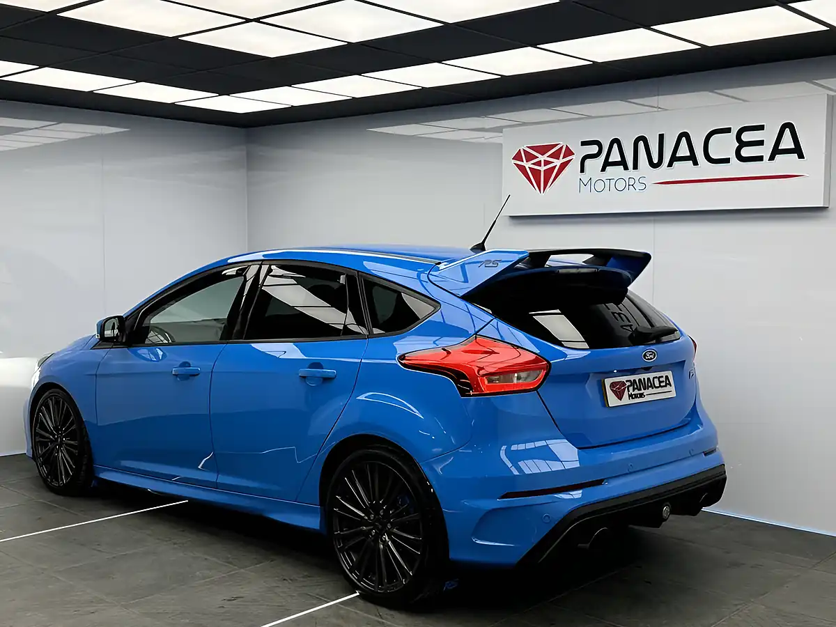 Used 2017 Ford Focus RS Blue - Interior and Exterior details 5
