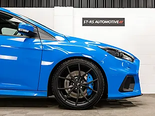 Used 2017 Ford Focus RS Blue - Interior and Exterior details 13