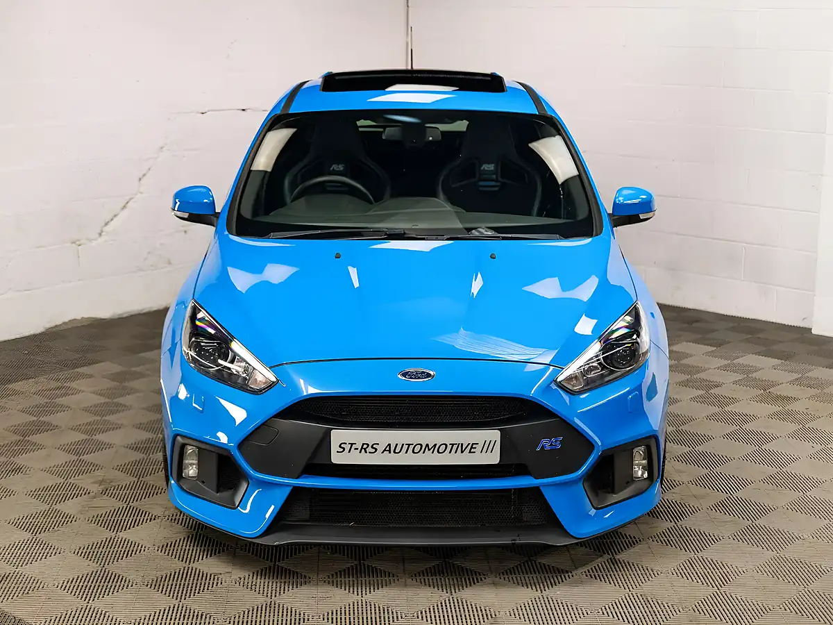 Used 2017 Ford Focus RS Blue - Interior and Exterior details 2