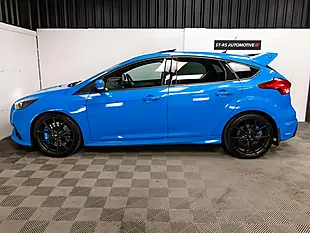 Used 2017 Ford Focus RS Blue - Interior and Exterior details 3
