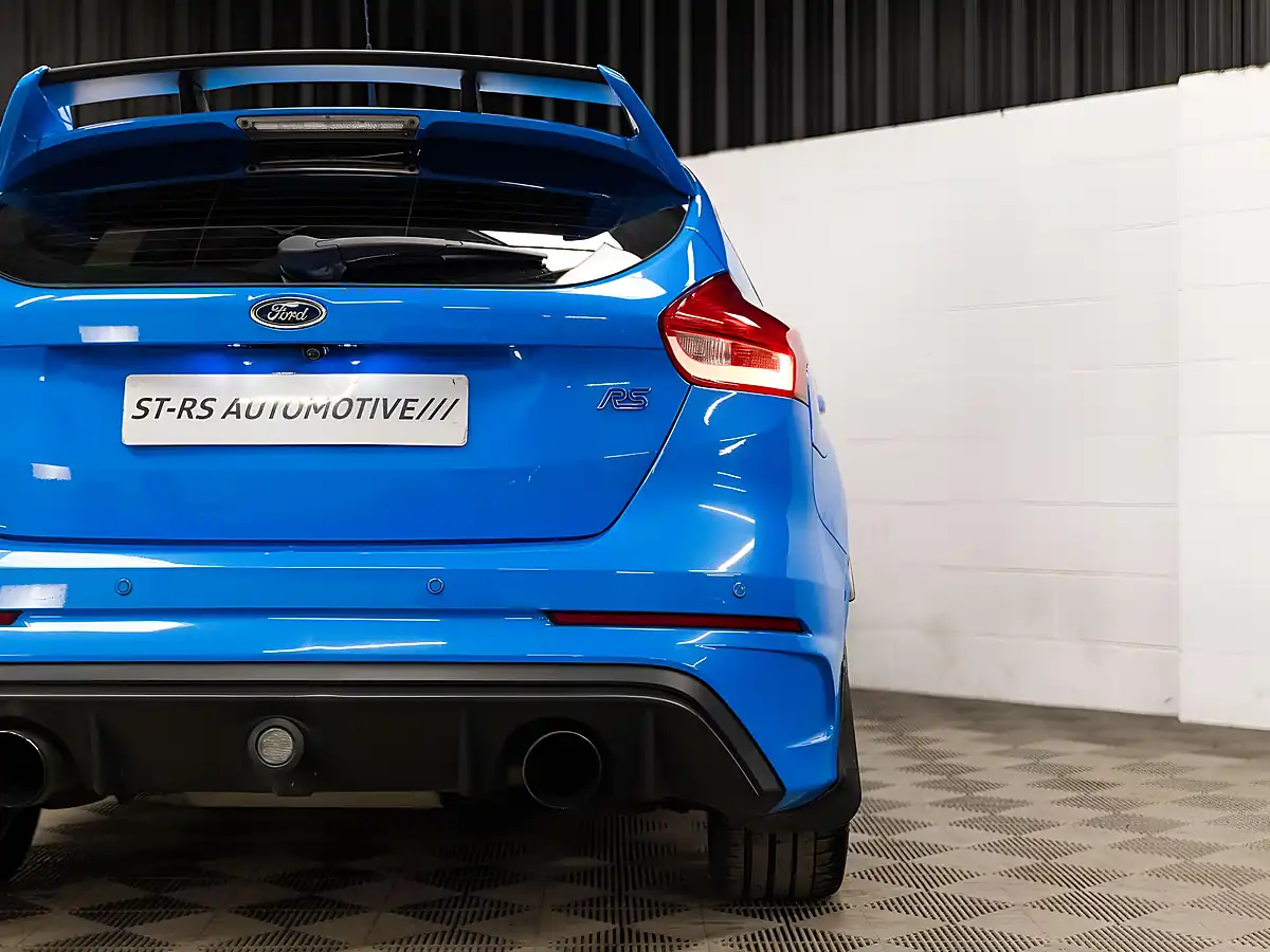 Used 2017 Ford Focus RS Blue - Interior and Exterior details 8