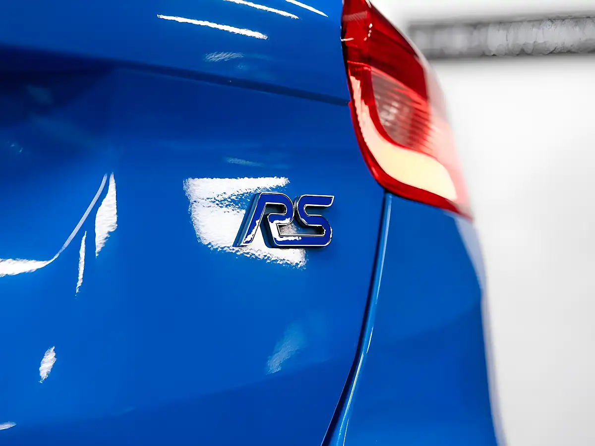 Used 2017 Ford Focus RS Blue - Interior and Exterior details 18