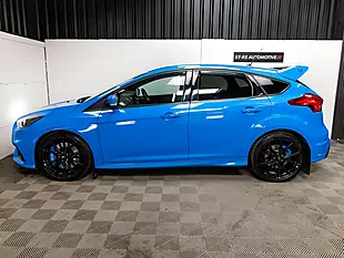 Used 2017 Ford Focus RS Blue - Interior and Exterior details 4