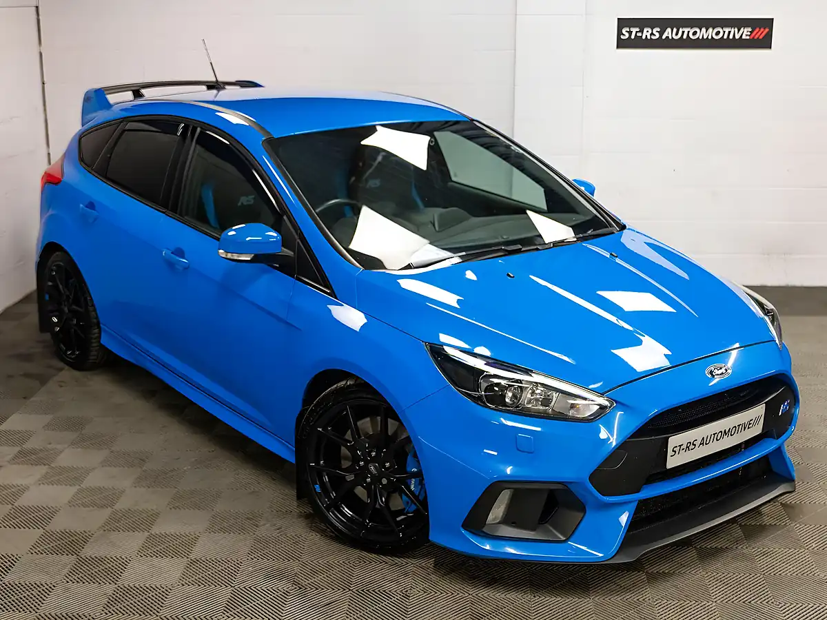 Used 2017 Ford Focus RS Blue - Interior and Exterior details 5