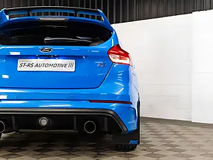 Used 2017 Ford Focus RS Blue - Interior and Exterior details 9