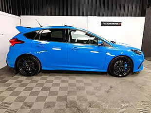 Used 2017 Ford Focus RS Blue - Interior and Exterior details 10