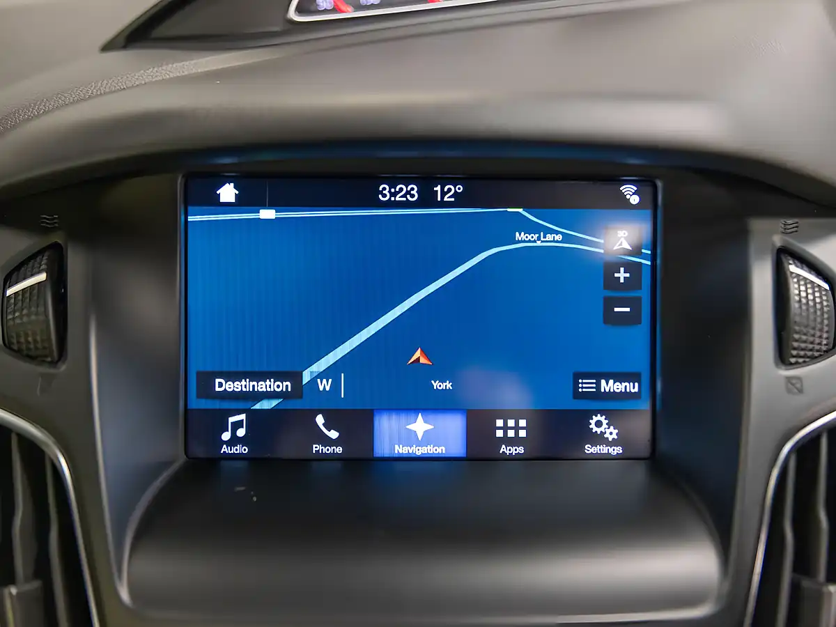 Used 2017 Ford Focus RS Blue - Interior and Exterior details 16