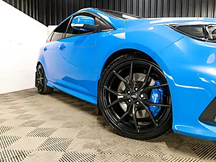 Used 2017 Ford Focus RS Blue - Interior and Exterior details 6