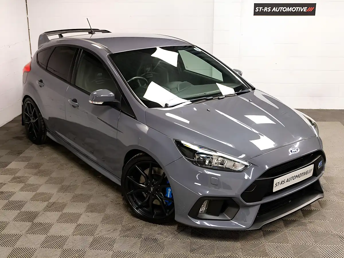 Used 2017 Ford Focus RS Grey - Interior and Exterior details 5