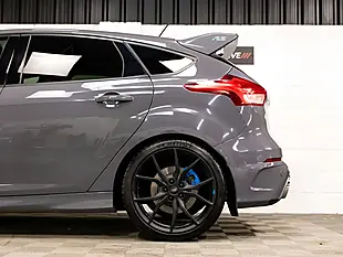 Used 2017 Ford Focus RS Grey - Interior and Exterior details 8
