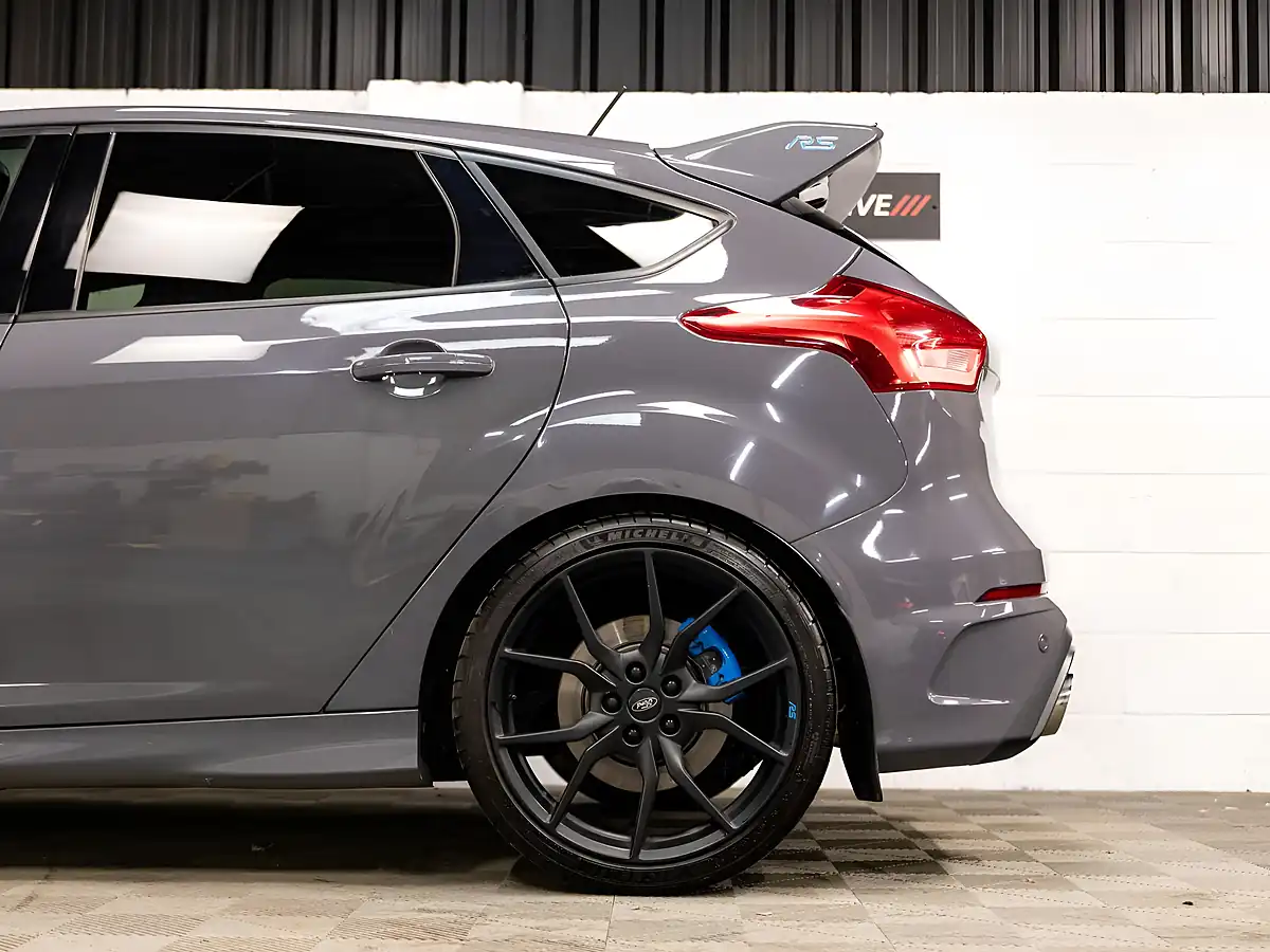 Used 2017 Ford Focus RS Grey - Interior and Exterior details 8