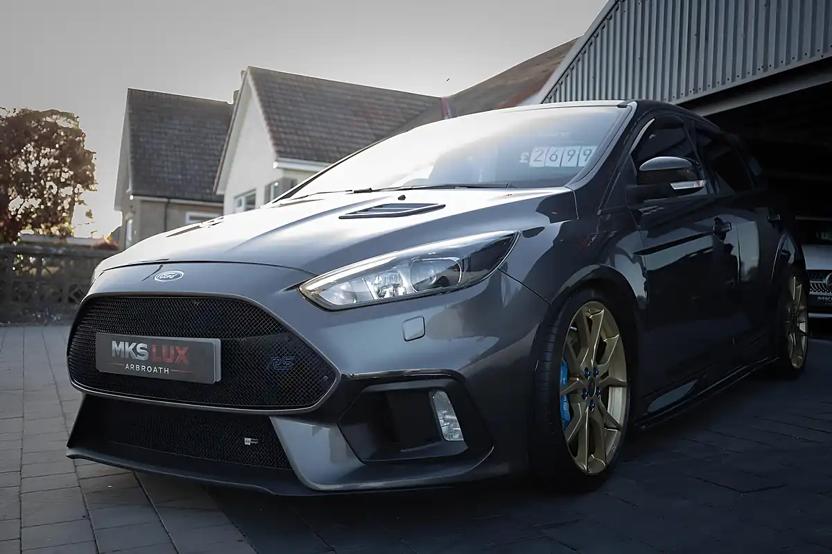 Used 2017 Ford Focus RS Grey - Interior and Exterior details 5