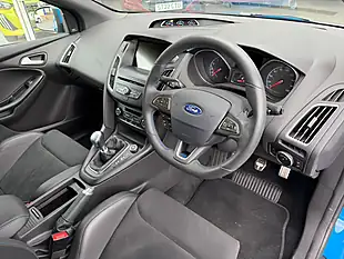 Used 2017 Ford Focus RS Nitrious Blue - Interior and Exterior details 10