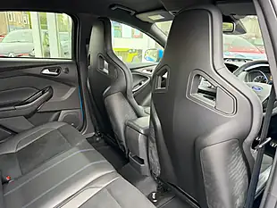 Used 2017 Ford Focus RS Nitrious Blue - Interior and Exterior details 13