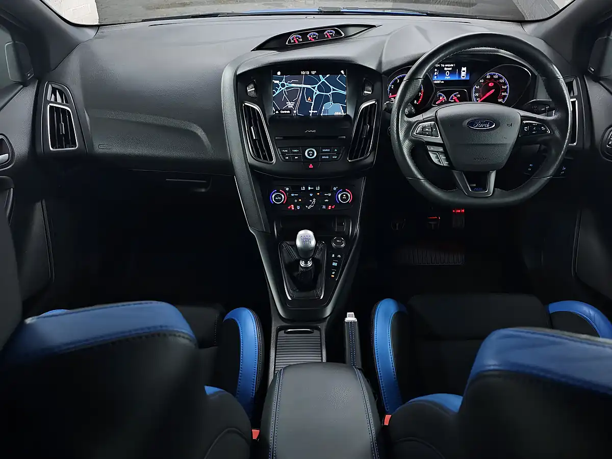 Used 2017 Ford Focus RS Nitrous Blue - Interior and Exterior details 12