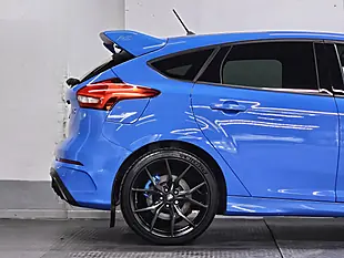 Used 2017 Ford Focus RS Nitrous Blue - Interior and Exterior details 17