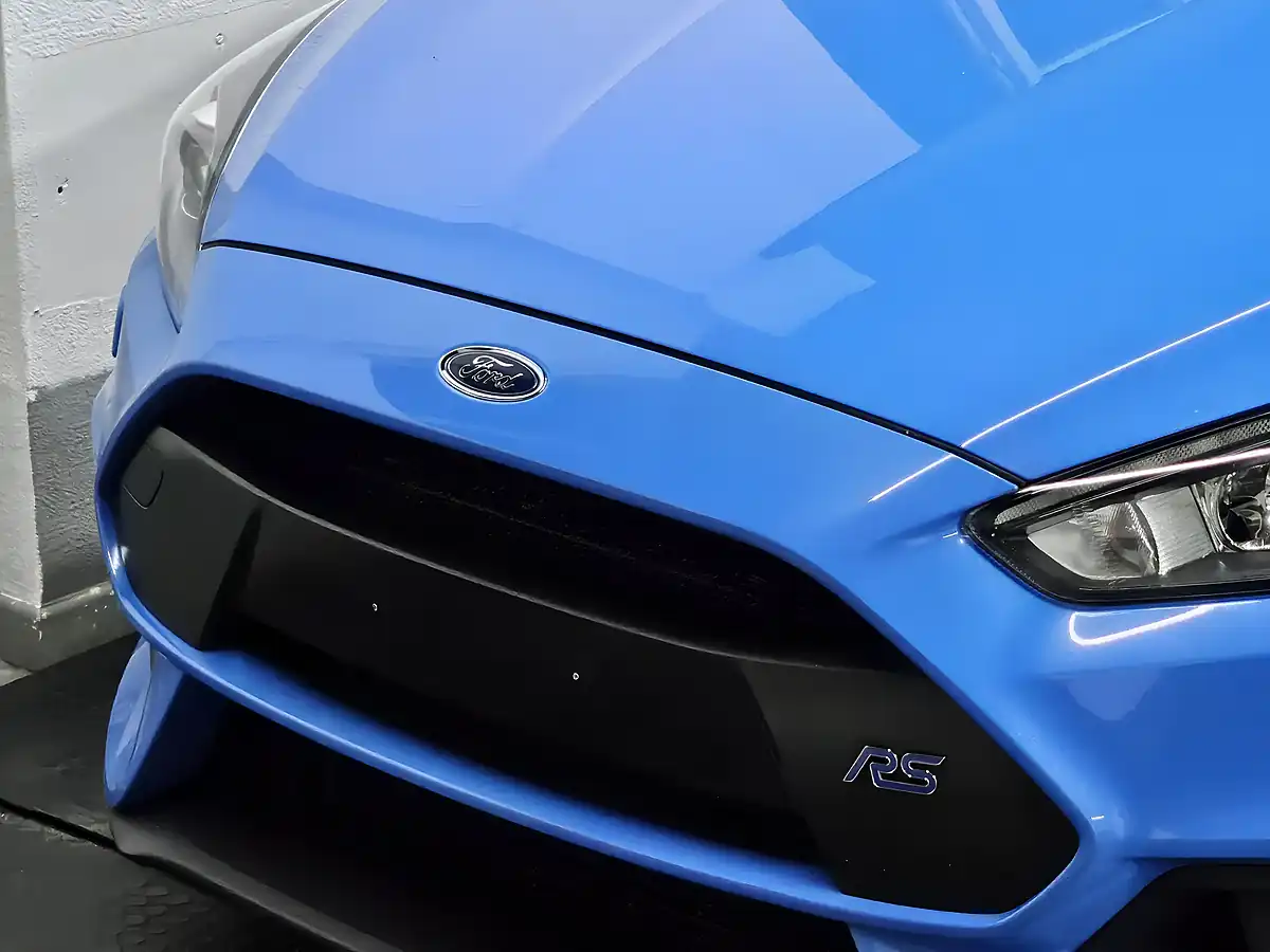 Used 2017 Ford Focus RS Nitrous Blue - Interior and Exterior details 19