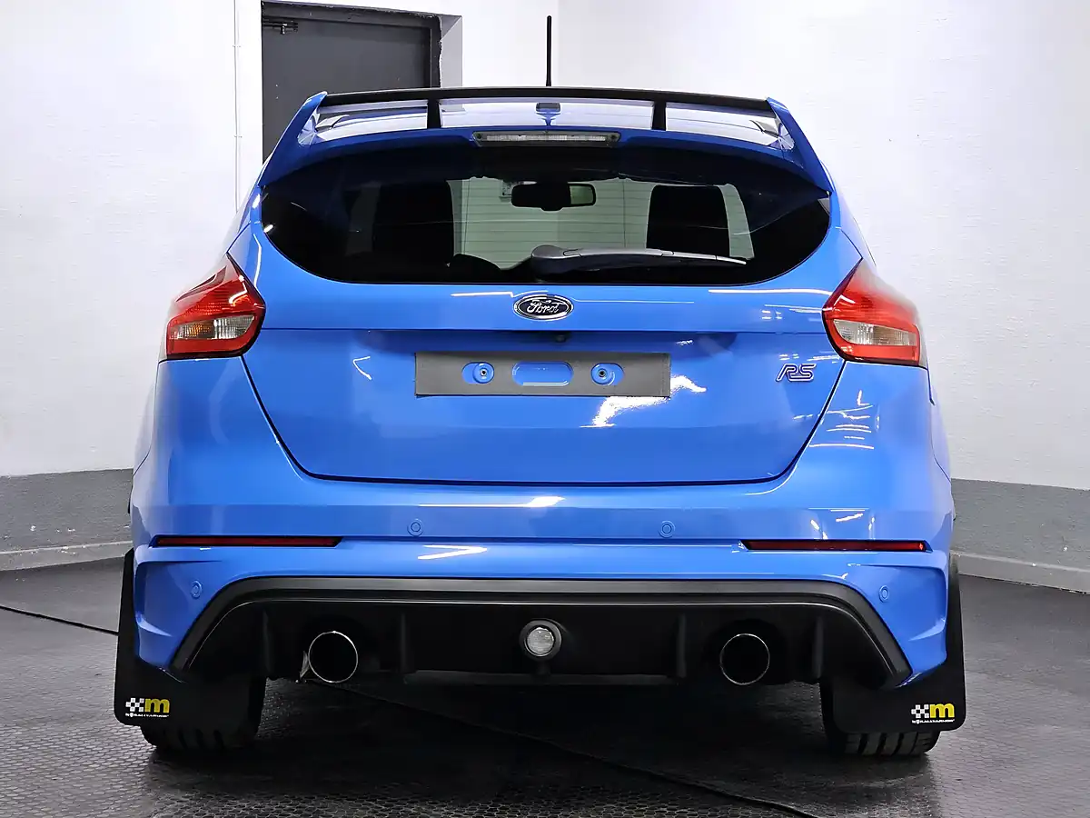 Used 2017 Ford Focus RS Nitrous Blue - Interior and Exterior details 8