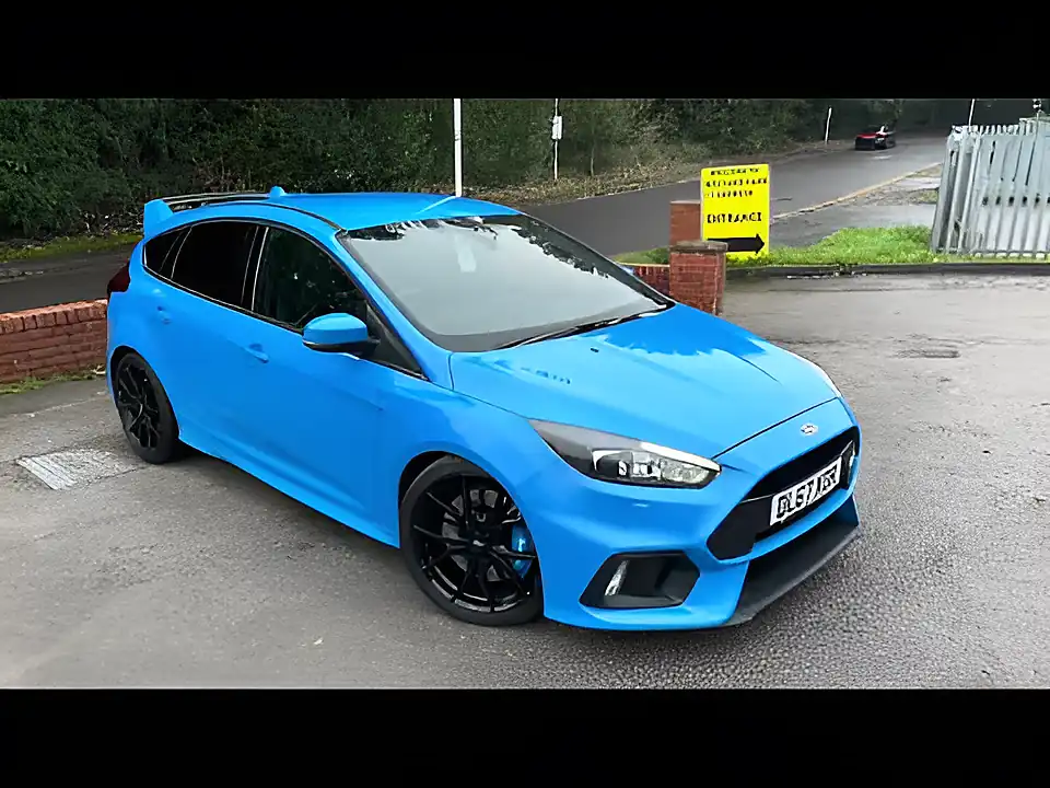 Used 2017 Ford Focus RS Nitrous Blue - Interior and Exterior details 20