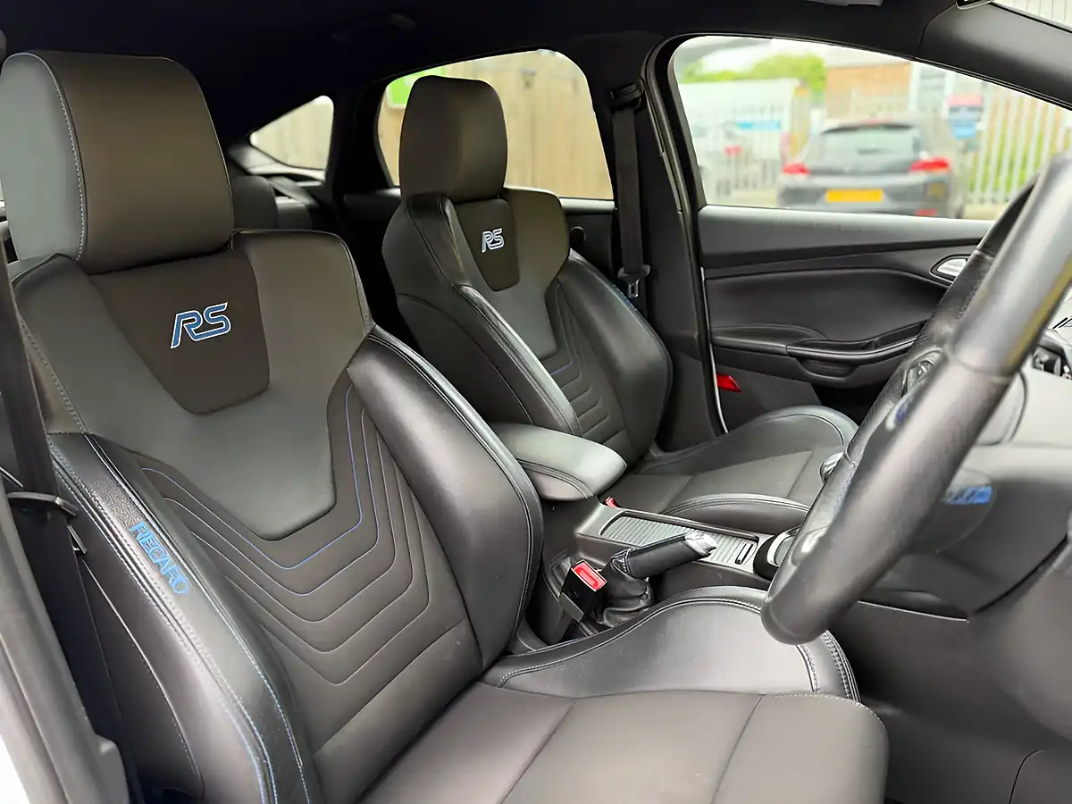 Used 2017 Ford Focus RS White - Interior and Exterior details 10