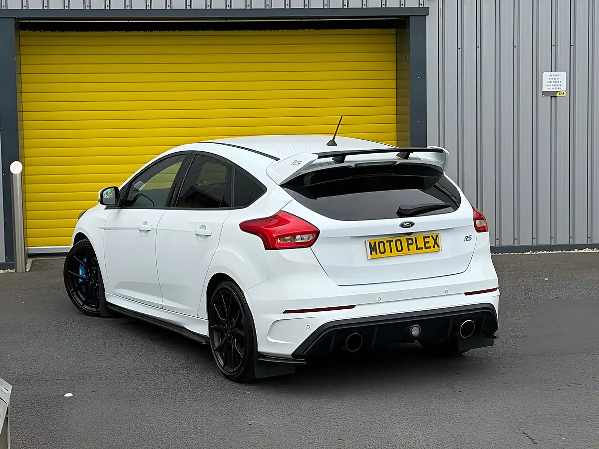 Used 2017 Ford Focus RS White - Interior and Exterior details 16