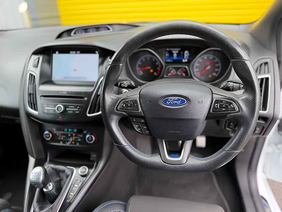 Used 2017 Ford Focus RS White - Interior and Exterior details 2