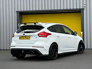 Used 2017 Ford Focus RS White - Interior and Exterior details 7