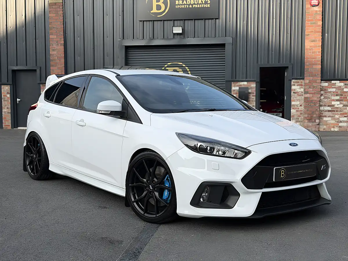 Used 2017 Ford Focus RS White - Interior and Exterior details 18