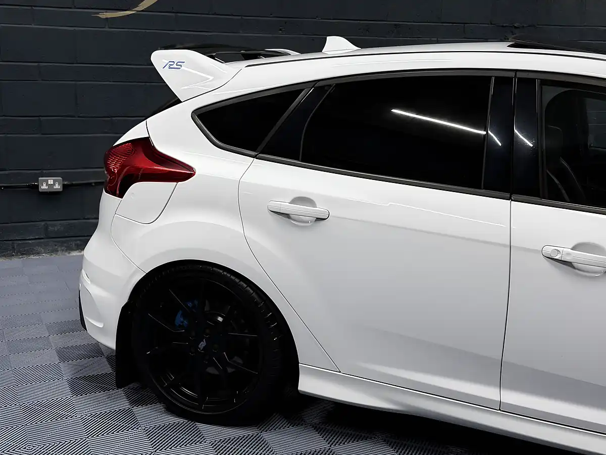 Used 2017 Ford Focus RS White - Interior and Exterior details 9