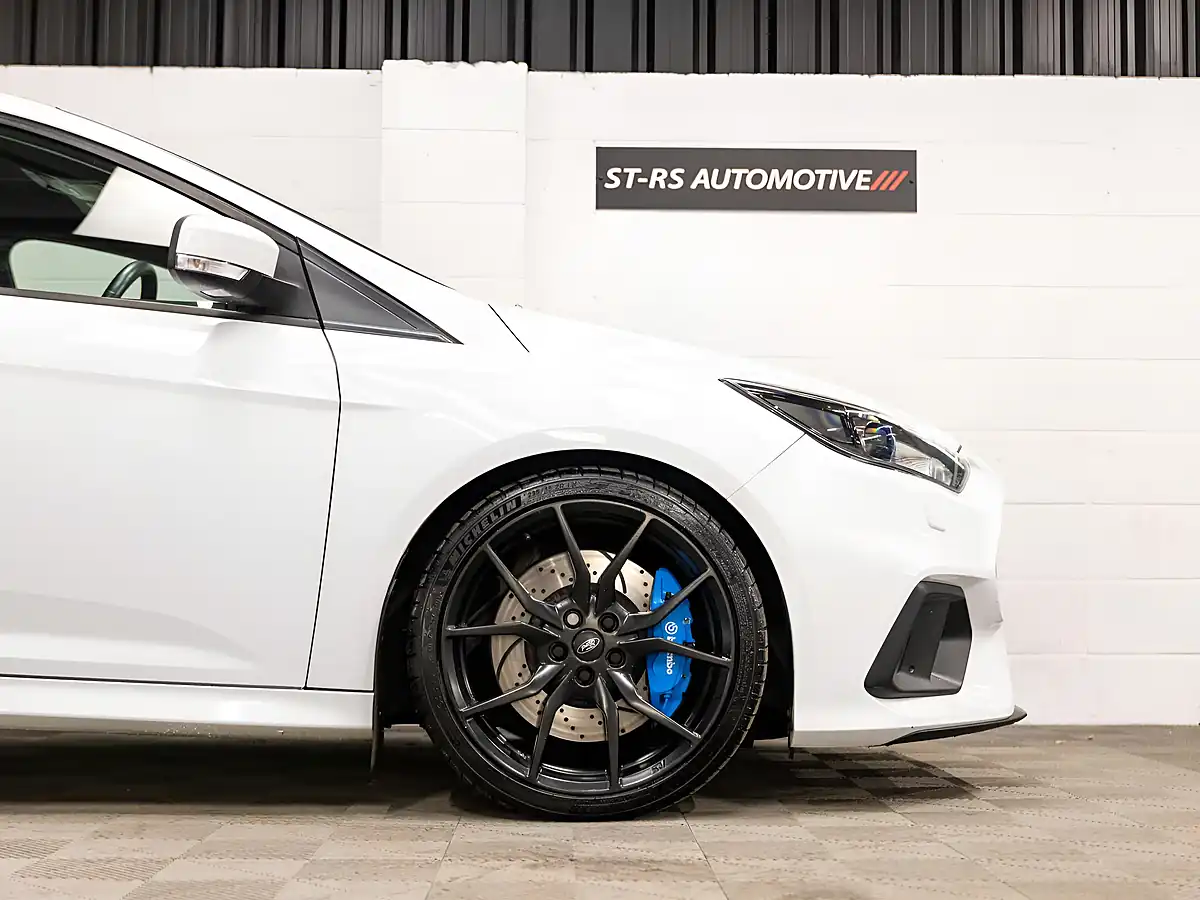 Used 2017 Ford Focus RS White - Interior and Exterior details 14