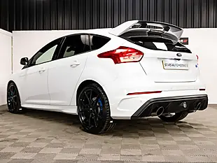 Used 2017 Ford Focus RS White - Interior and Exterior details 3