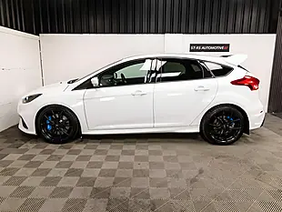 Used 2017 Ford Focus RS White - Interior and Exterior details 4