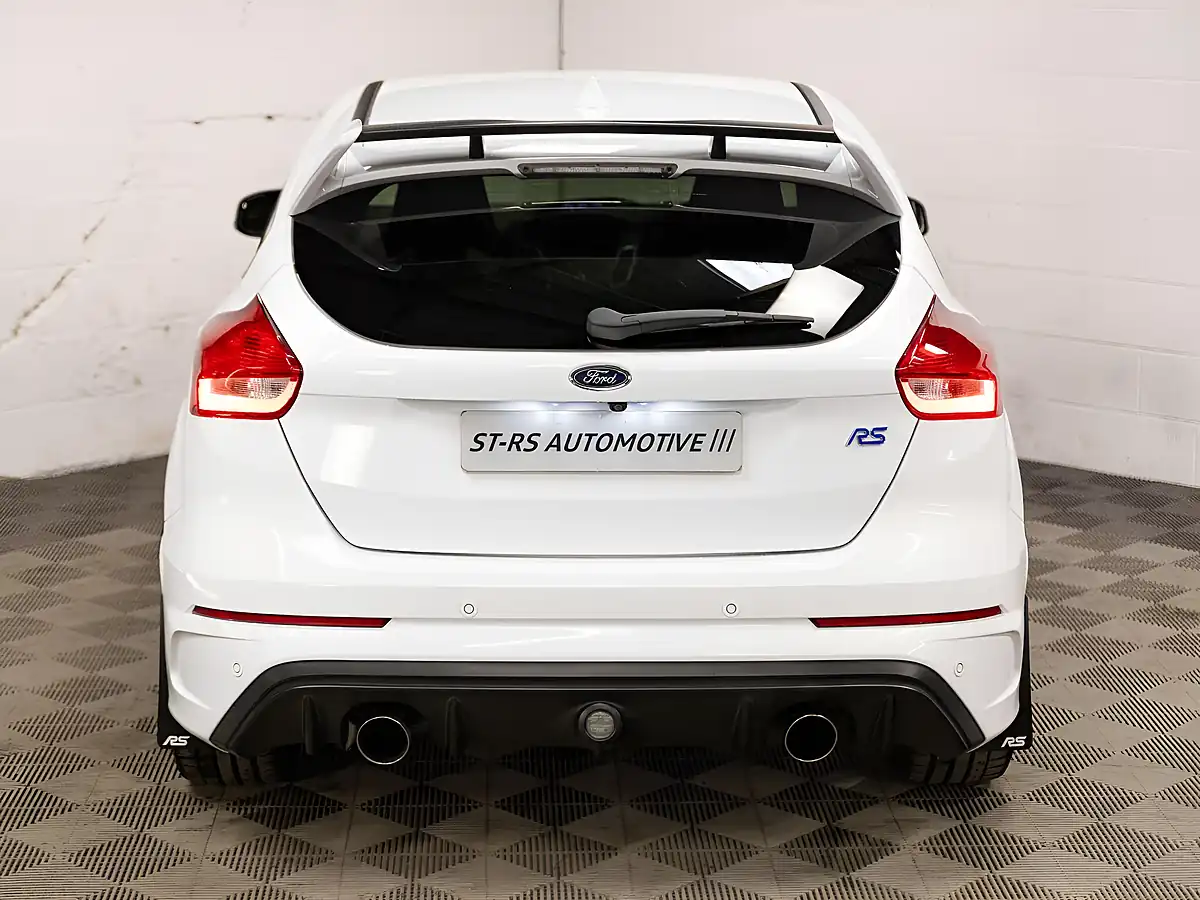 Used 2017 Ford Focus RS White - Interior and Exterior details 8